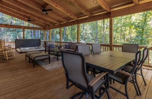 Tellico Plains House | NEW! The Great Escape - 2 BR, 2.5 Baths, Sleeps 12 by RedAwning
