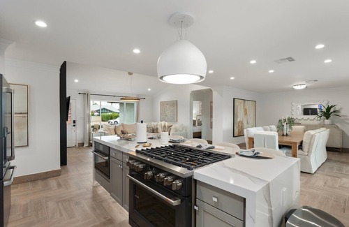Cox Heights House | NEW|The Hensley on Hubbell | Designer Oasis w/Pool
