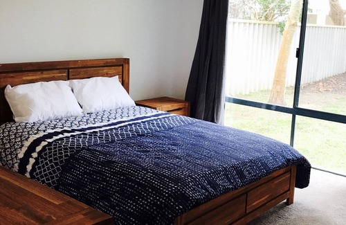 Quindalup House | *NEW* The South Wester - Home away from Home
