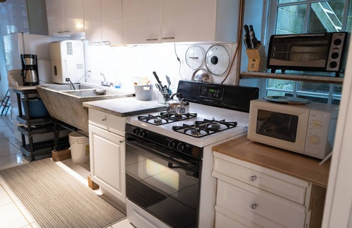 Nantucket Town Apartment | New to VRBO! 2/1 Mid Island Apartment, Sleeps 5