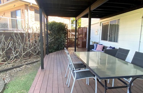 Bawley Point House | New to VRBO: Lavish Home 4mins to the beach Pet- Friendly House