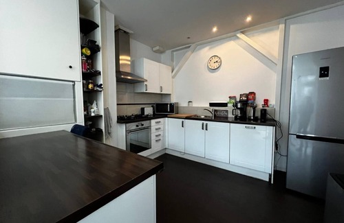 Delft Bed & Breakfast | New TU Delft 5min City Room Prins Delta