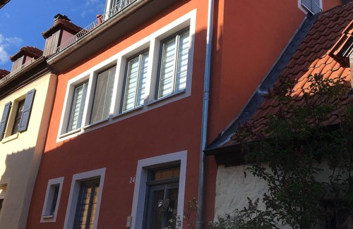 Dettelbach Apartment | New vacation home (90sqm) with cozy courtyard