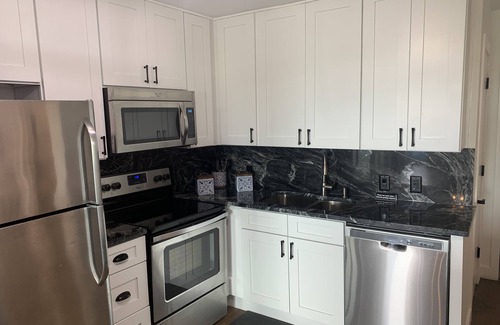 Murrells Inlet Condo | NEW! Vacation Rental Beachfront Condo Fully Renovated 2BR 2BA - Pool Access