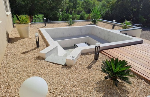 Deaux House | NEW: Villa Sud France: sun and relaxation near Uzes, Nîmes, Anduze.