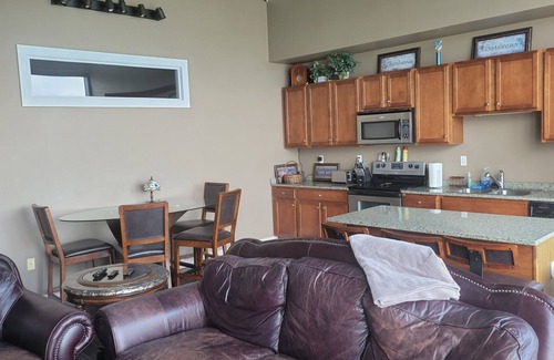 Sandusky Condo | New Waterfront Penthouse Loft Condo Minutes from Cedar Point