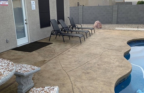 Holiday Shores House | Newer Bullheadcity Pool Villa with great rates