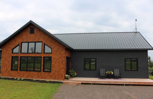 Morell Cottage | Newly Built Coastal Cottage, Minutes To Lakeside Beach & Crowbush Golf Course