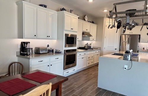 Waddell House | Newly Built family house 3-bedroom in Waddell