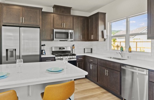 Murphys House | Newly Built Murphy's Modern Retreat