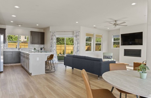 Murphys House | Newly Built Murphy's Modern Retreat