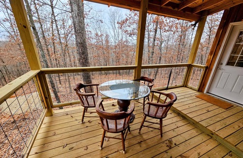 Mammoth Spring Cabin | Newly constructed Secluded Ozark Cabin - 45 Acres - Fire Pit & Trails