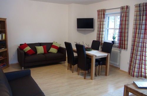Grainau Apartment | Newly furnished fully equipped apartment