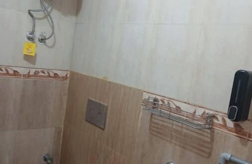 Kumbakonam Apartment | Newly Furnished, Renovated, AC, Clean, Cozy, 2 BHK