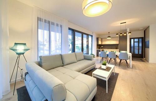 Milcetici Apartment | Newly furnished vacation apartment in Malinska with private pool