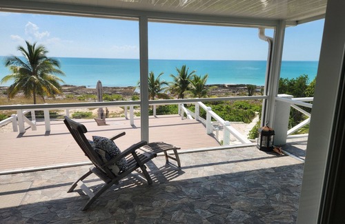 South Palmetto Point House | Newly Remodeled Home on Calm Caribbean w/Sunset Views, Snorkeling, Generator!