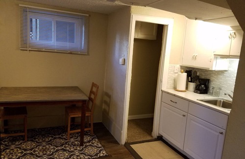 City Park West House | Newly Remodeled clean, comfy, quiet! Top Location! BikeScore 100! WalkScore96!