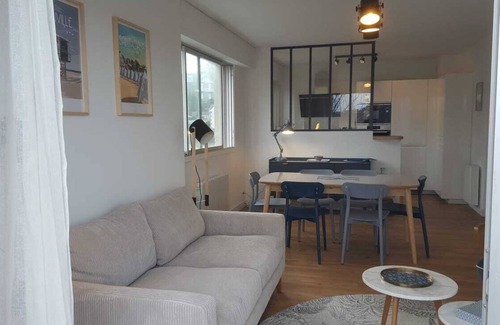 Saint-Cast-le-Guildo Apartment | Newly renovated apartment with all comforts - in the heart of St-Cast - heated swimming pool