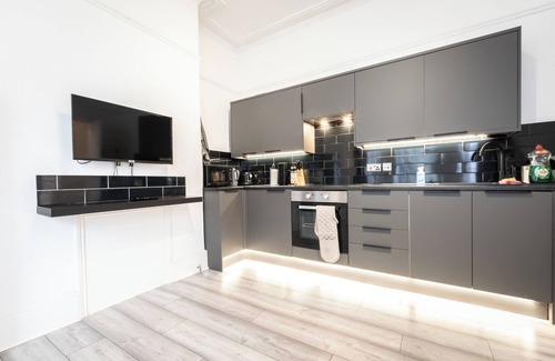 Portswood Apartment | Newly Renovated 2 Bed Ground Floor Apartment