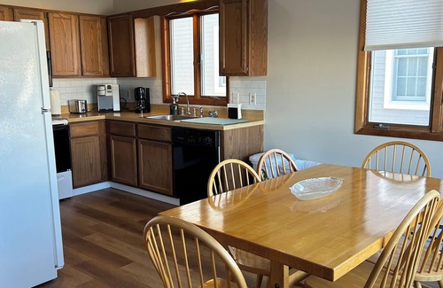 Surf City House | Newly Renovated 3-Bedroom House in Surf City - Pet Friendly