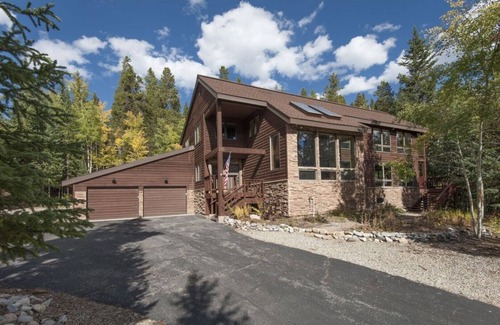 Baldy Mountain House | Newly renovated 6 BR family home close to Downtown Breckenridge