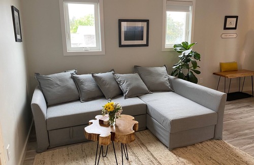 Edgartown Apartment | Newly Renovated Apartment in the heart of Edgartown on the Bike Path!