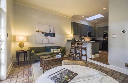 Eastside Condo | Newly Renovated Downtown Condo with Private Patio