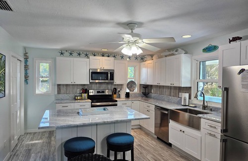 North Captiva House | Newly Renovated Island Pool Homen