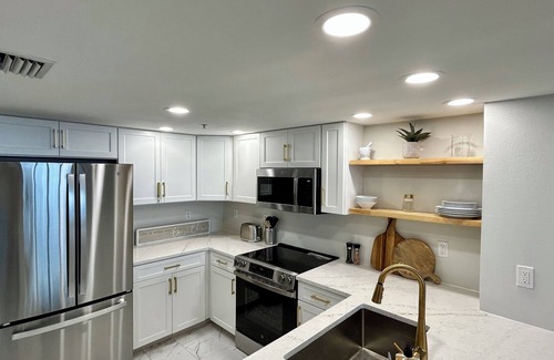 Ponce Inlet Condo | Newly, renovated, modern, OCEANFRONT 2 bedroom, 2 bathroom with 25 ft balcony
