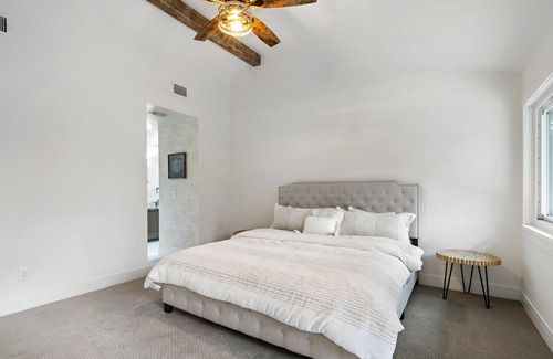 Spruce Creek House | Newly Renovated Nature Home in Spruce Creek Fly-In