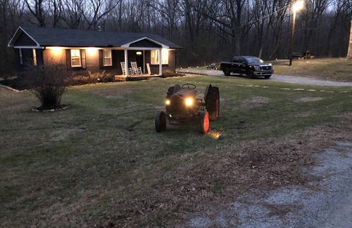 Collierville House | Newly Renovated Secluded Farmhouse with Private Deck