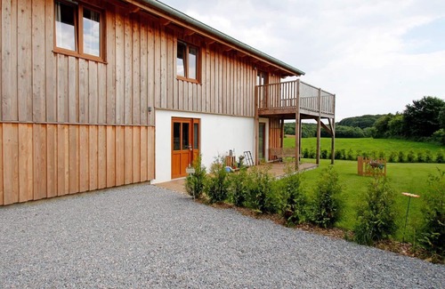 Brarupholz Apartment | Newly renovated "Sleeping Beauty" vacation apartment in a modern country house style and a fairytale-like secluded location, ideal for couples looking for a break from everyday life far away from the hustle and bustle of the city