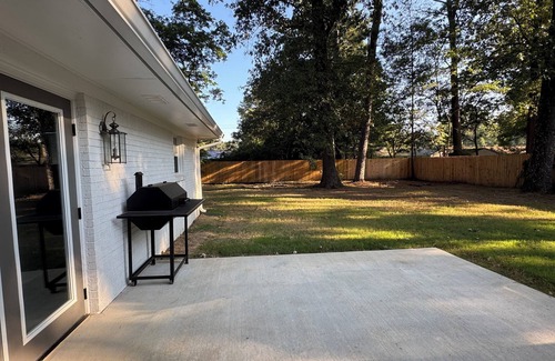 Starkville House | Newly renovated spacious 3 BR/2 Bath home. Only 2.6 miles from Davis Wade.