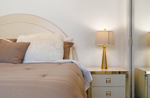 Deepwell Estates House | Newly renovated Townhouse in Deepwell Estates