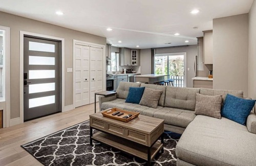 Cupertino House | Newly renovated ultra clean designer home in duplex minutes from Apple campus