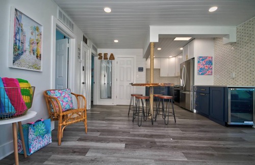 Belleair Beach Cottage | Newly Renovated Cottage ON the beach, Ground Floor, no stairs
