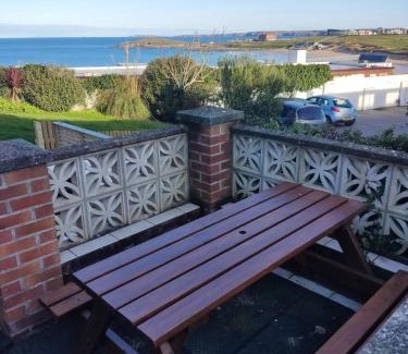 Newquay Apartment | Newquay Fistral Beach View with pool