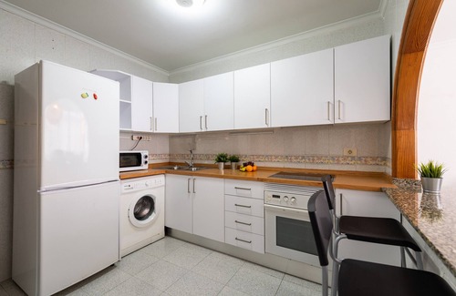 Las Palmas de Gran Canaria Ski Chalet | Next to the beach - 5 beds By CanariasGetaway