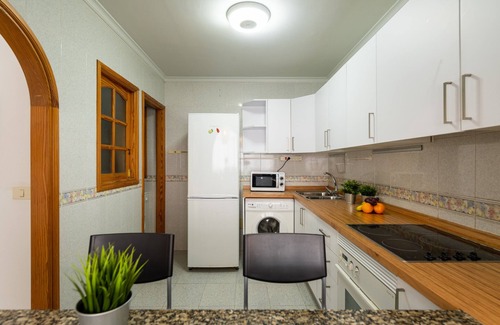 Las Palmas de Gran Canaria Ski Chalet | Next to the beach - 5 beds By CanariasGetaway