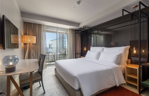 Se Hotel | NEXT - Savoy Signature