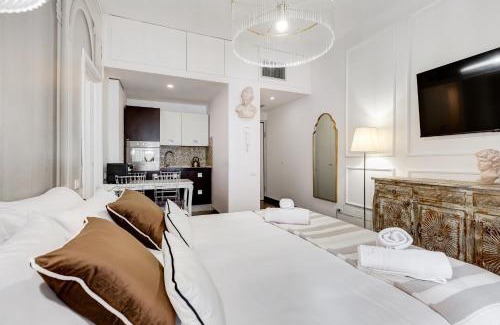 Rione IV Campo Marzio House | NEXT TO BVLGARI HOTEL - RomeDreamHome