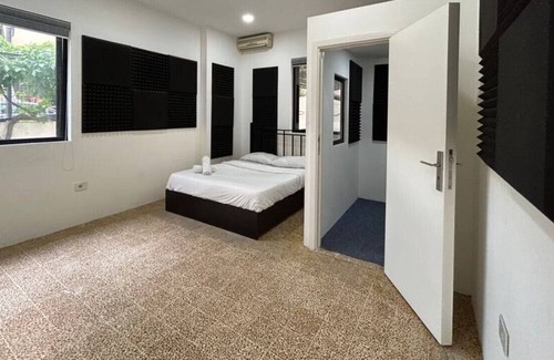 Achrafieh Apartment | Nexus 2-Bedroom Apartment in Achrafieh