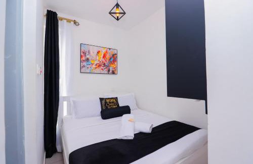 Riruta Bed & Breakfast | Ngong Road Studio, Racecourse Gardens with Free parking, Netflix &Pool, Pearl1 Luxury bnbs