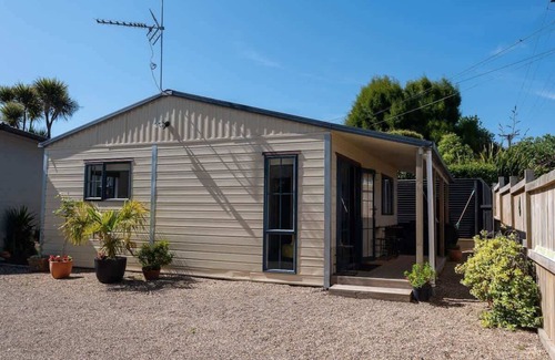 Ngongotaha Cottage | Ngongotaha Cottage | 2Bed close to Skyline