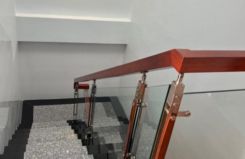 Long Xuyen Hotel | Nhà Nghỉ Kiến Quốc