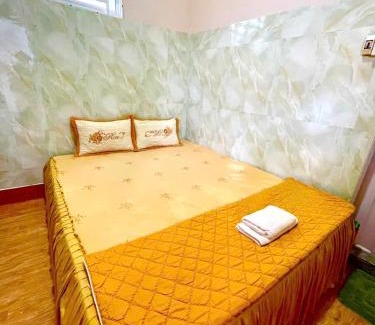 Binh Thuy Hotel | Nhà Nghỉ LÊ DINH