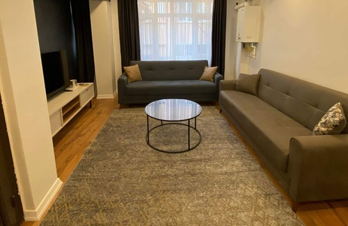 Osmanbey Apartment | Nişantaşı Comfort Cute House