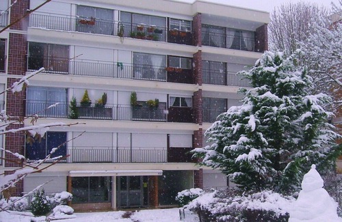 Epinay-sous-Senart Apartment | Nice 53m² apartment near the forest, the river and the RER station.