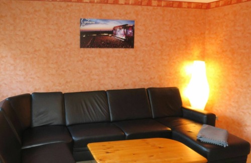 Adenau Apartment | Nice apartment for 5 guests with WIFI, TV, pets allowed and parking