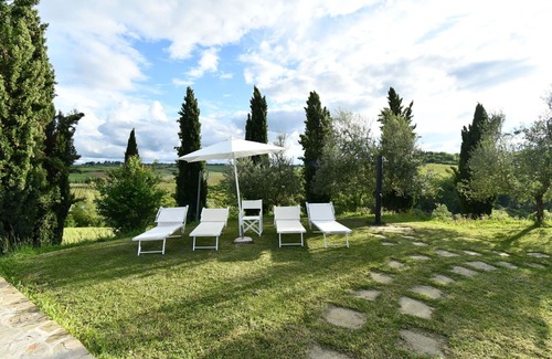 Ponte di Gabbiano Apartment | Nice apartment for 4 guests with A/C, pool, WIFI, TV and pets allowed, close to Siena
